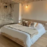 Splendide Troglodyte A 5 Min Du Centre * 普瓦捷
