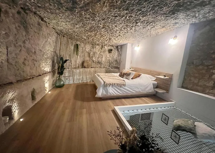 Апартаменты Splendide Troglodyte A 5 Min Du Centre *